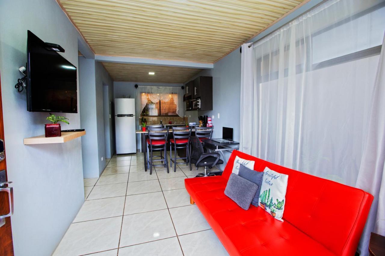 Casa Suculenta ,Monteverde Con Jacuzzi Privado Y Lavanderia Extérieur photo